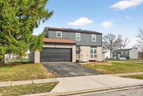 Photo of 638 Darlene Place, Galloway, OH 43119 (MLS # 226006299)