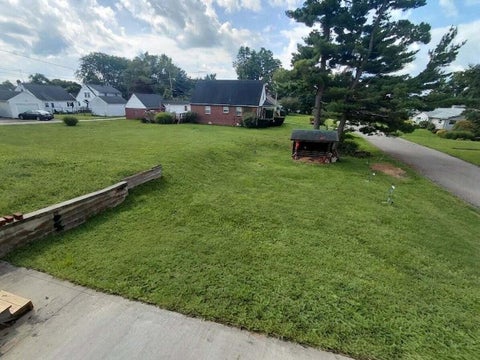 Tiny photo for 356 Edgewood Avenue, Lancaster, OH 43130 (MLS # 226035617)
