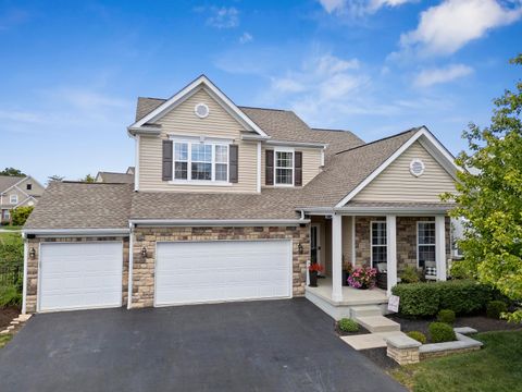 Photo of 2114 Visconti Drive, Grove City, OH 43123 (MLS # 225036503)