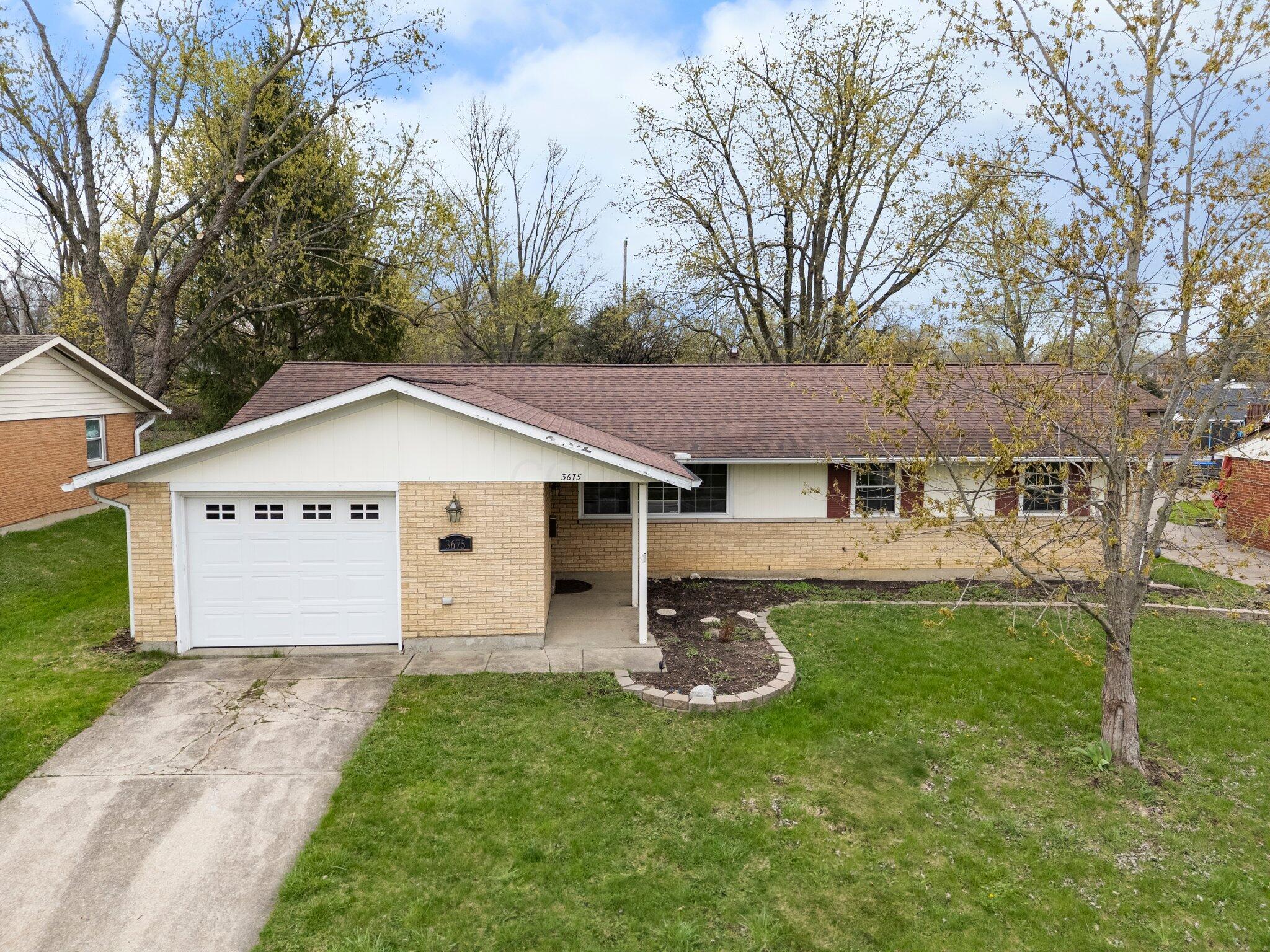 3675 Panama Drive, Westerville, Ohio image 32