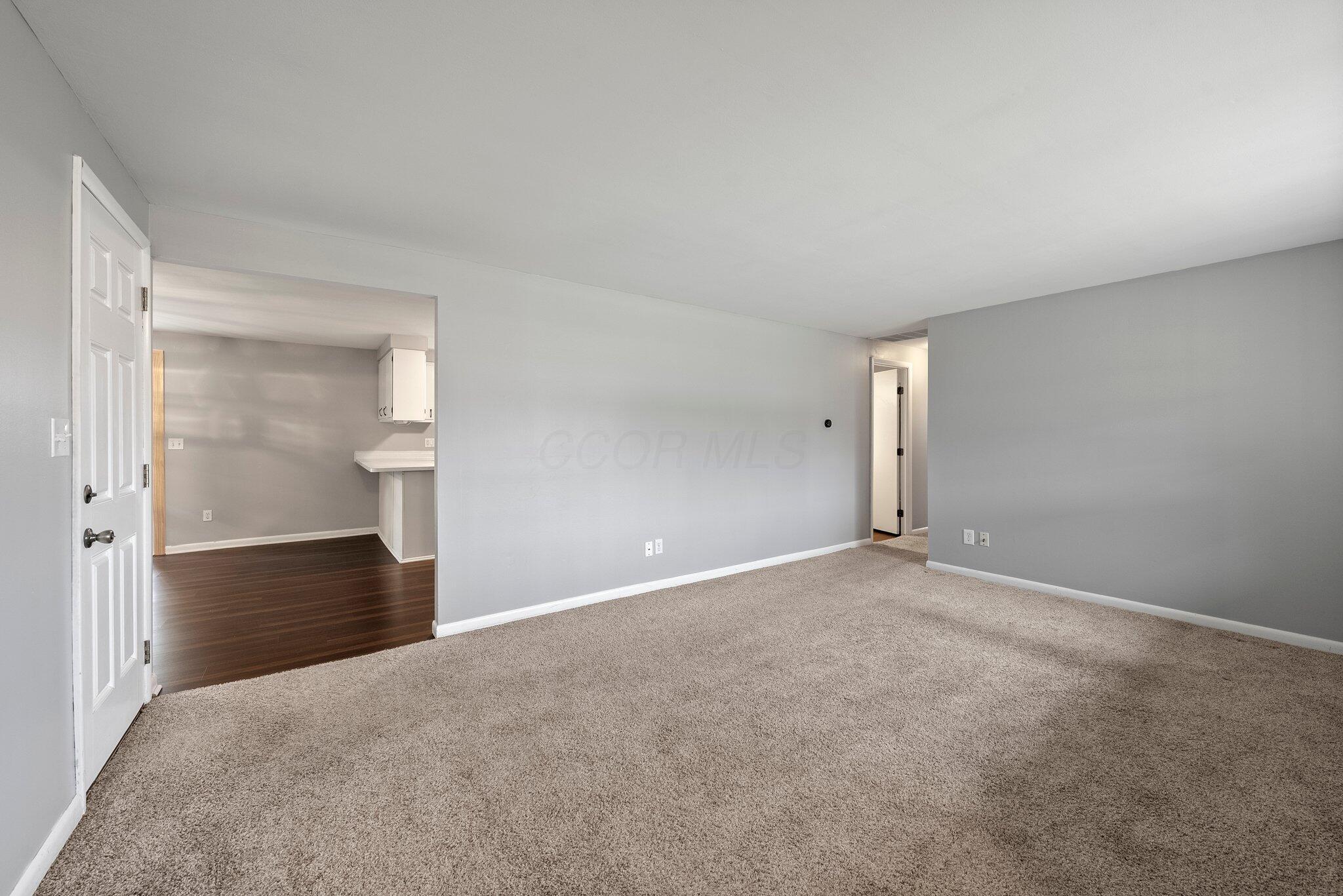 3675 Panama Drive, Westerville, Ohio image 4