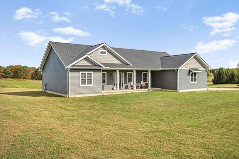 Photo of 2220 Township Road 128 SE, New Lexington, OH 43764 (MLS # 225040761) Photo of 2220 Township Road 128 SE, New Lexington, OH 43764 (MLS # 225040761)