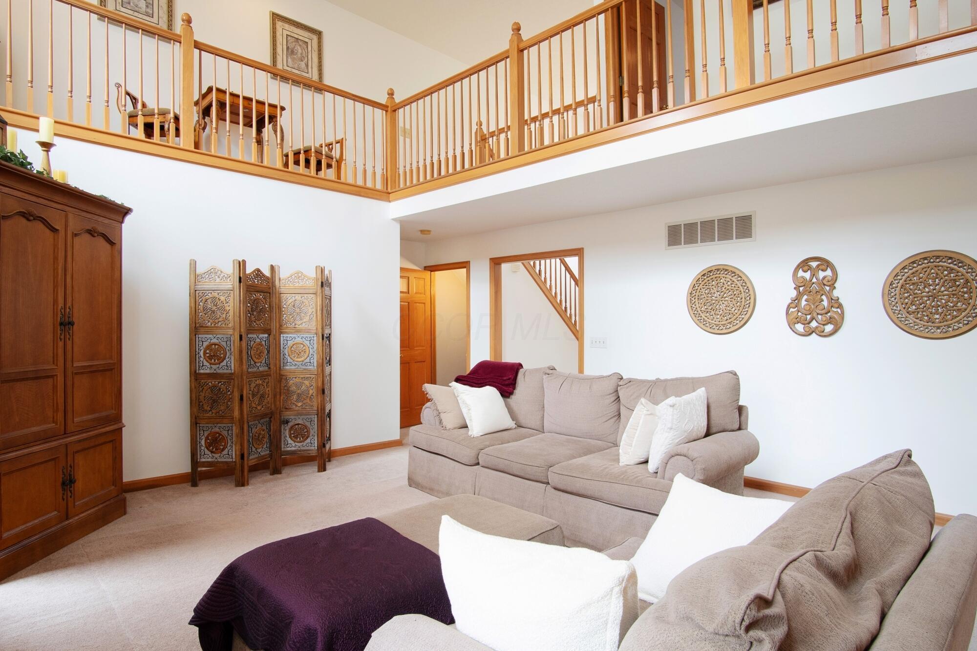 9269 Westview Drive, Powell, Ohio image 3