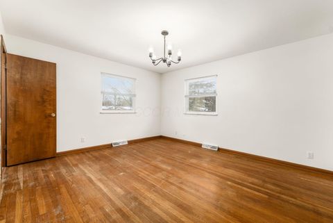 Tiny photo for 2731 Sonata Drive, Columbus, OH 43209 (MLS # 226005262)