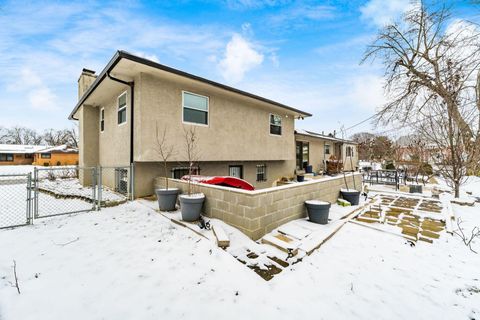 Tiny photo for 2731 Sonata Drive, Columbus, OH 43209 (MLS # 226005262)
