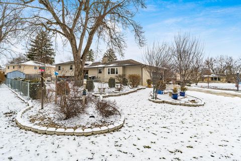 Tiny photo for 2731 Sonata Drive, Columbus, OH 43209 (MLS # 226005262)