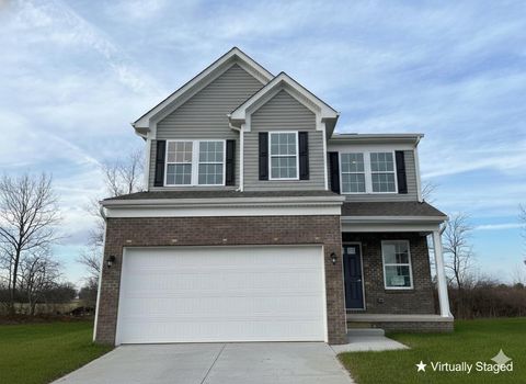 Photo of 4004 Chickasaw Drive, Grove City, OH 43123 (MLS # 226004779)