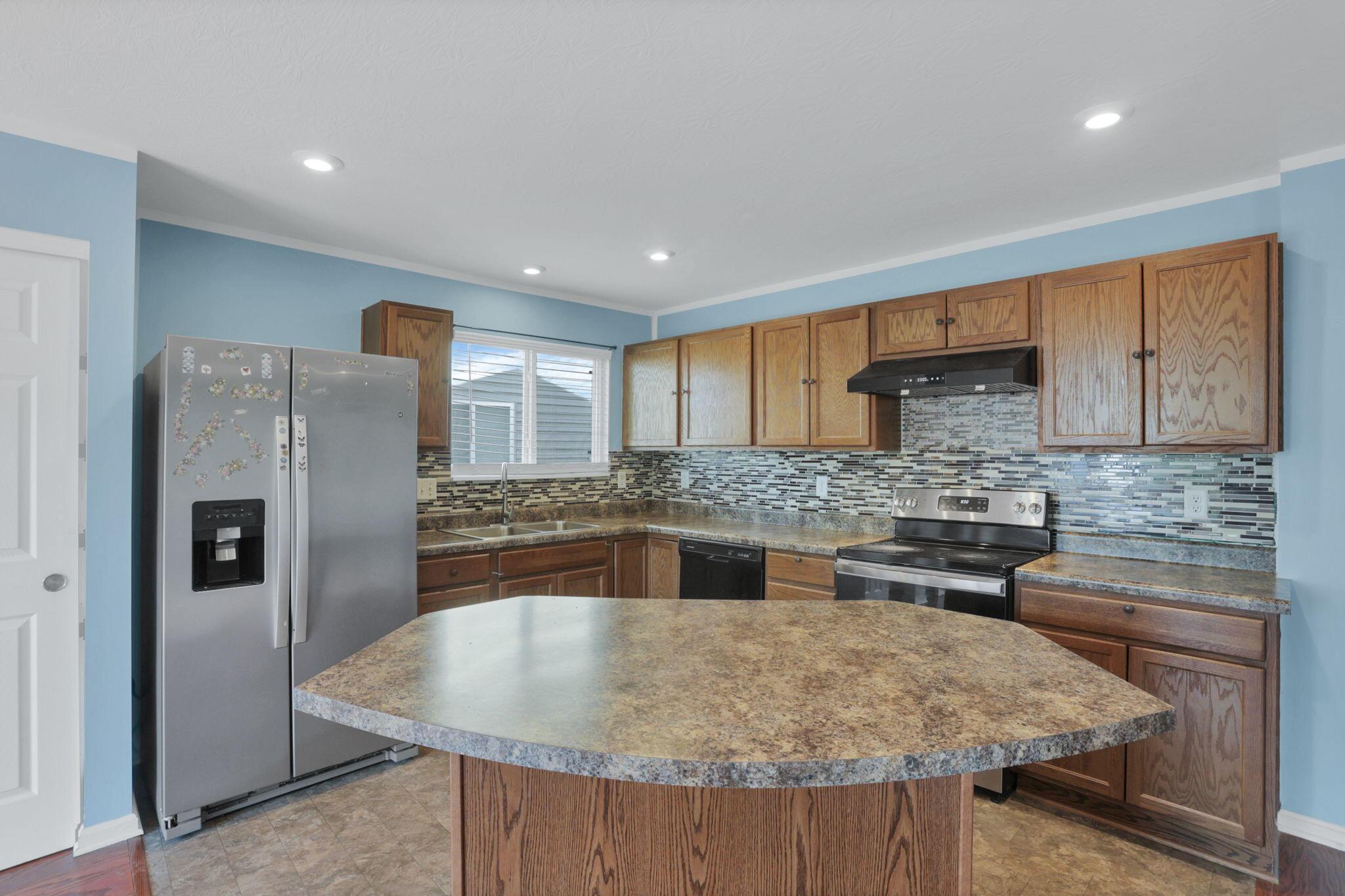 7429 Willow Leaf Drive, Canal Winchester, Ohio image 23
