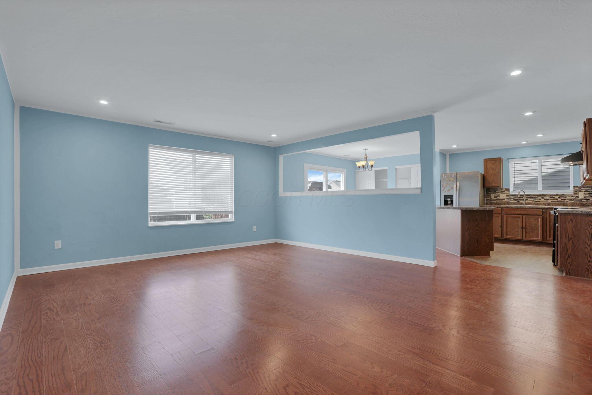 7429 Willow Leaf Drive, Canal Winchester, Ohio image 13