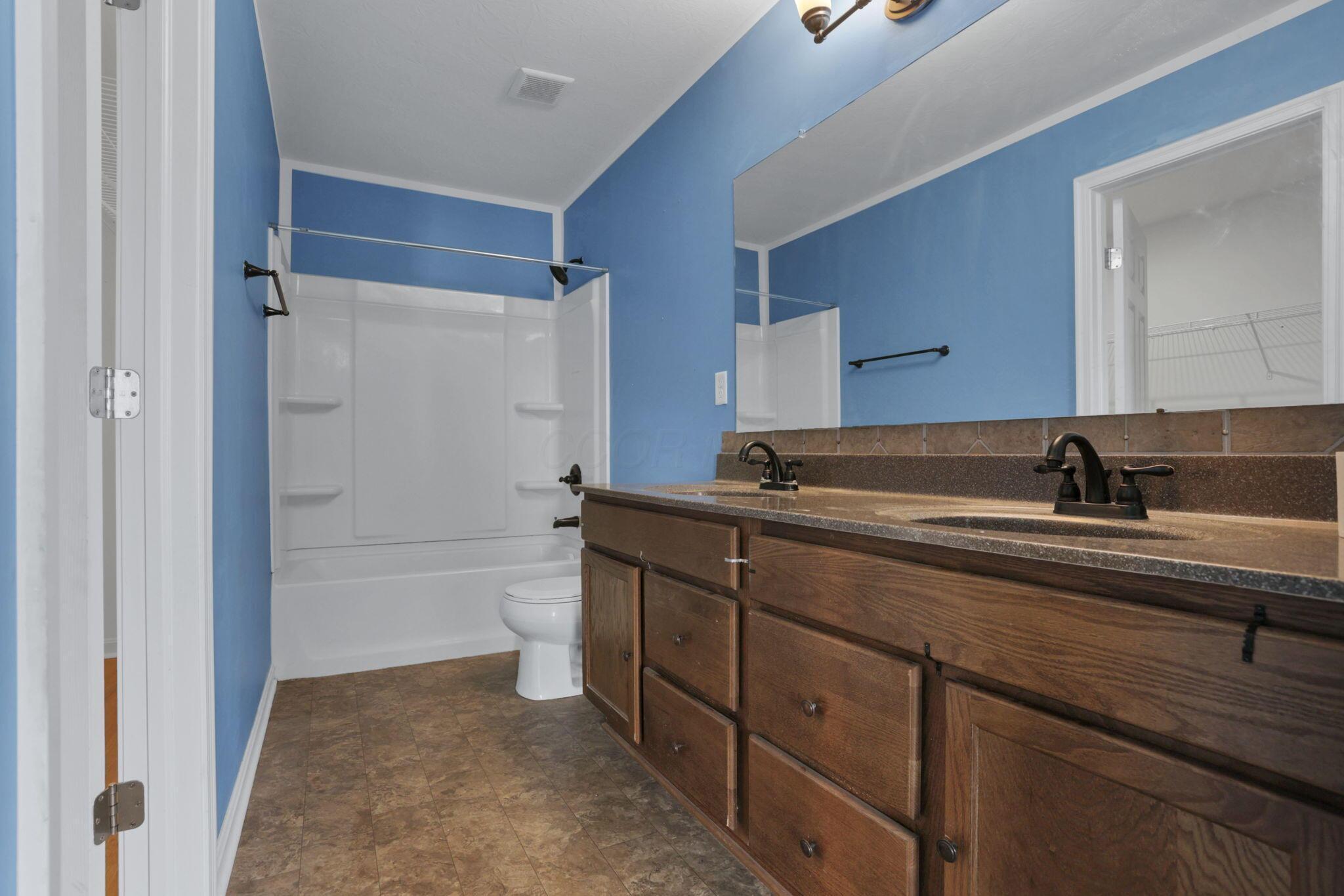 7429 Willow Leaf Drive, Canal Winchester, Ohio image 48