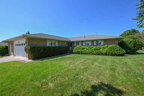Photo of 670 Edgefield Drive, Marion, OH 43302 (MLS # 226029367)