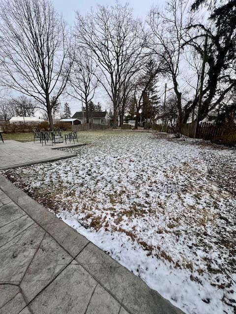 Tiny photo for 825 Lincoln Drive, Washington Court House, OH 43160 (MLS # 226005255)