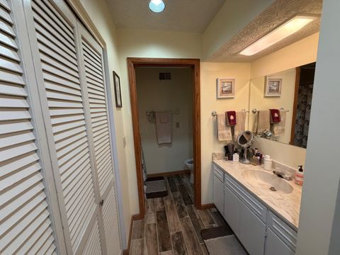 Tiny photo for 2438 Sherwood Villa 5 #5, Columbus, OH 43221 (MLS # 225044711)