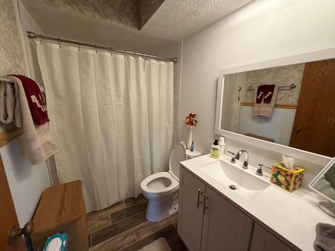 Tiny photo for 2438 Sherwood Villa 5 #5, Columbus, OH 43221 (MLS # 225044711)