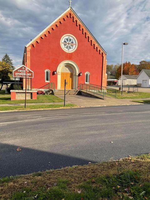 300 Winter Street Crooksville OH 43731