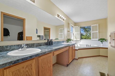 Tiny photo for 1555 Pecan Place, Circleville, OH 43113 (MLS # 225037678)