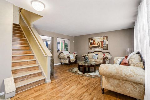 Tiny photo for 3853 Winding Path Drive, Canal Winchester, OH 43110 (MLS # 225045558)