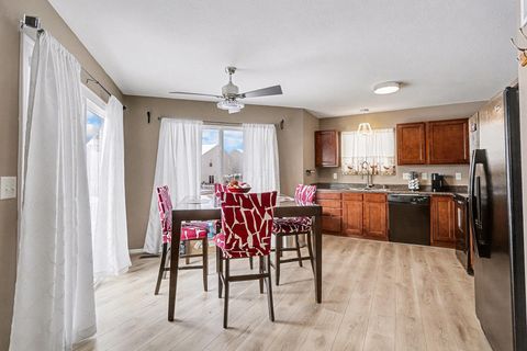 Tiny photo for 3853 Winding Path Drive, Canal Winchester, OH 43110 (MLS # 225045558)