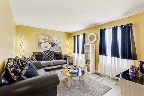 Tiny photo for 3853 Winding Path Drive, Canal Winchester, OH 43110 (MLS # 225045558)