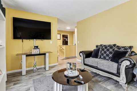 Tiny photo for 3853 Winding Path Drive, Canal Winchester, OH 43110 (MLS # 225045558)