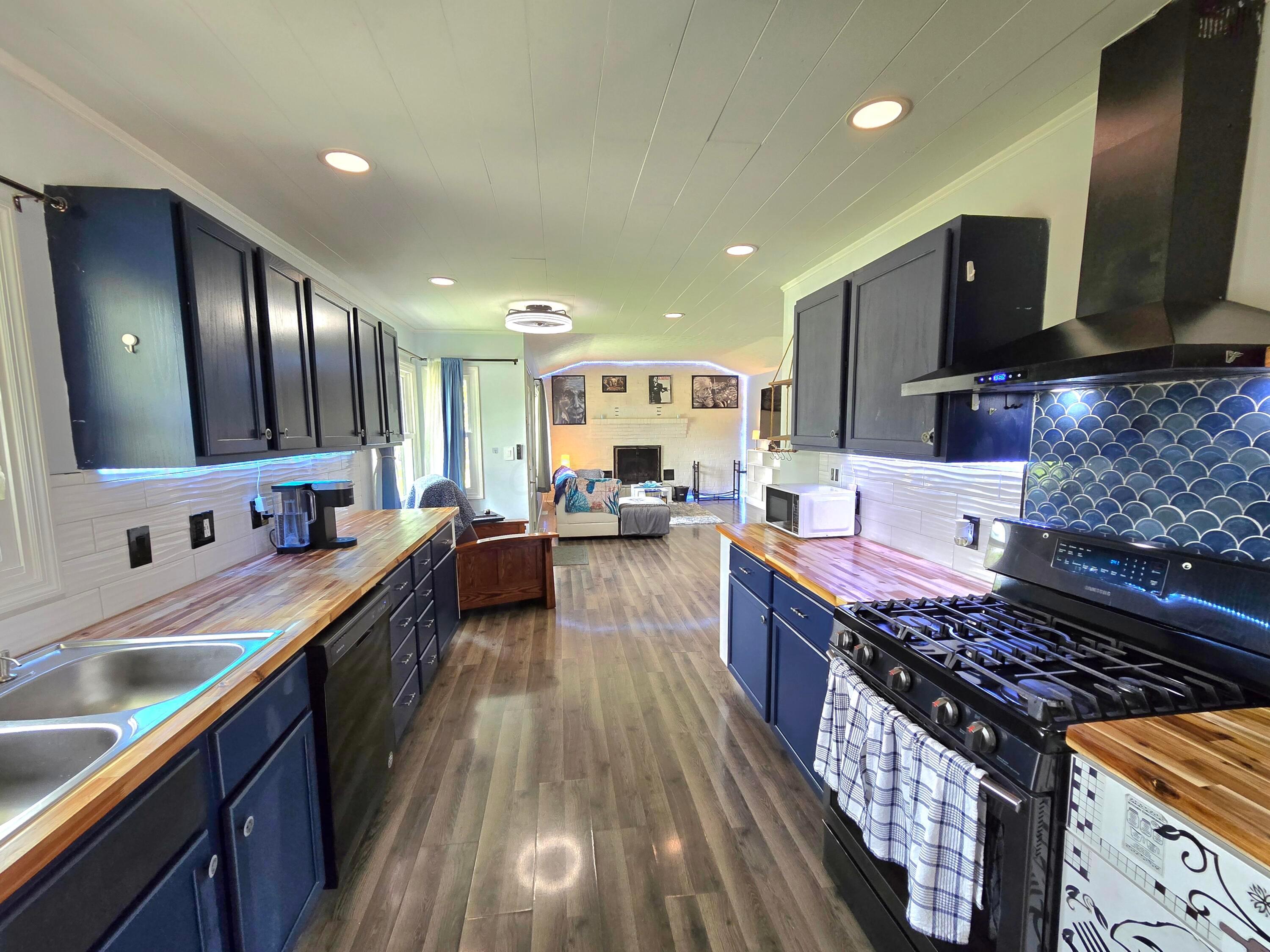 4518 Broadhurst Drive, Columbus, Ohio image 8