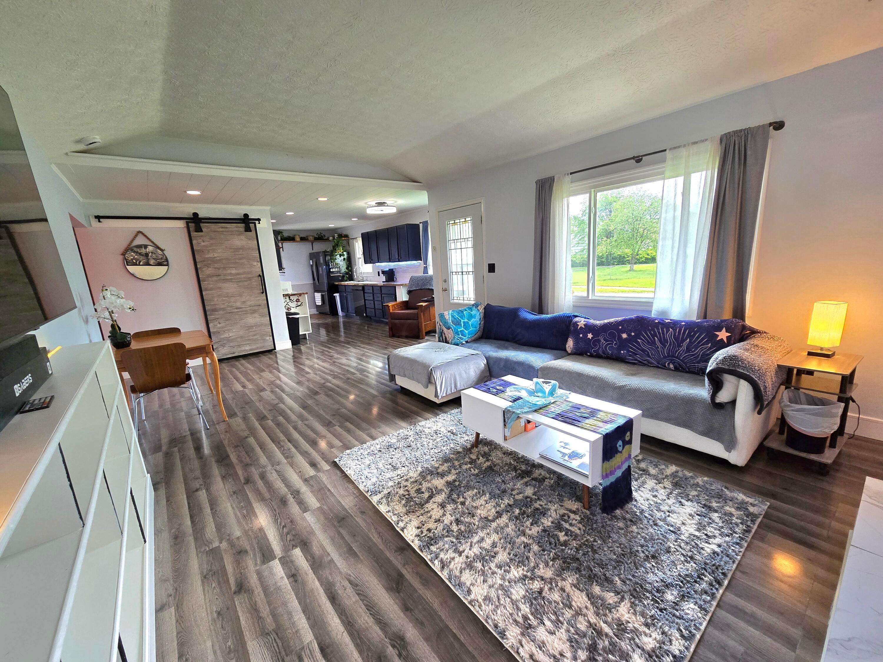 4518 Broadhurst Drive, Columbus, Ohio image 6