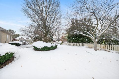 Tiny photo for 5540 Bellerive Place, Westerville, OH 43082 (MLS # 225043463)