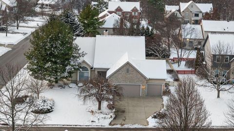 Tiny photo for 5540 Bellerive Place, Westerville, OH 43082 (MLS # 225043463)