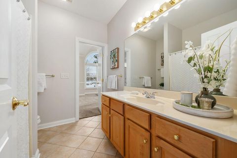 Tiny photo for 5540 Bellerive Place, Westerville, OH 43082 (MLS # 225043463)