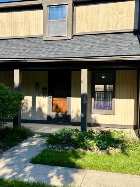 Photo of 1636 Cindy Court, Columbus, OH 43232 (MLS # 226019312)