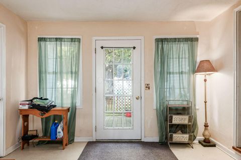 Tiny photo for 688 Russell Avenue, Newark, OH 43055 (MLS # 225037356)