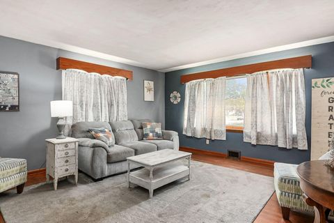 Tiny photo for 688 Russell Avenue, Newark, OH 43055 (MLS # 225037356)