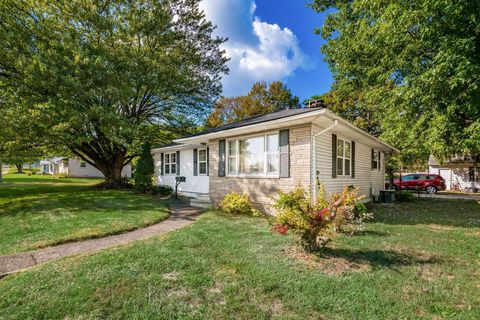 Tiny photo for 688 Russell Avenue, Newark, OH 43055 (MLS # 225037356)