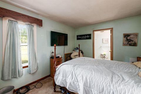 Tiny photo for 688 Russell Avenue, Newark, OH 43055 (MLS # 225037356)