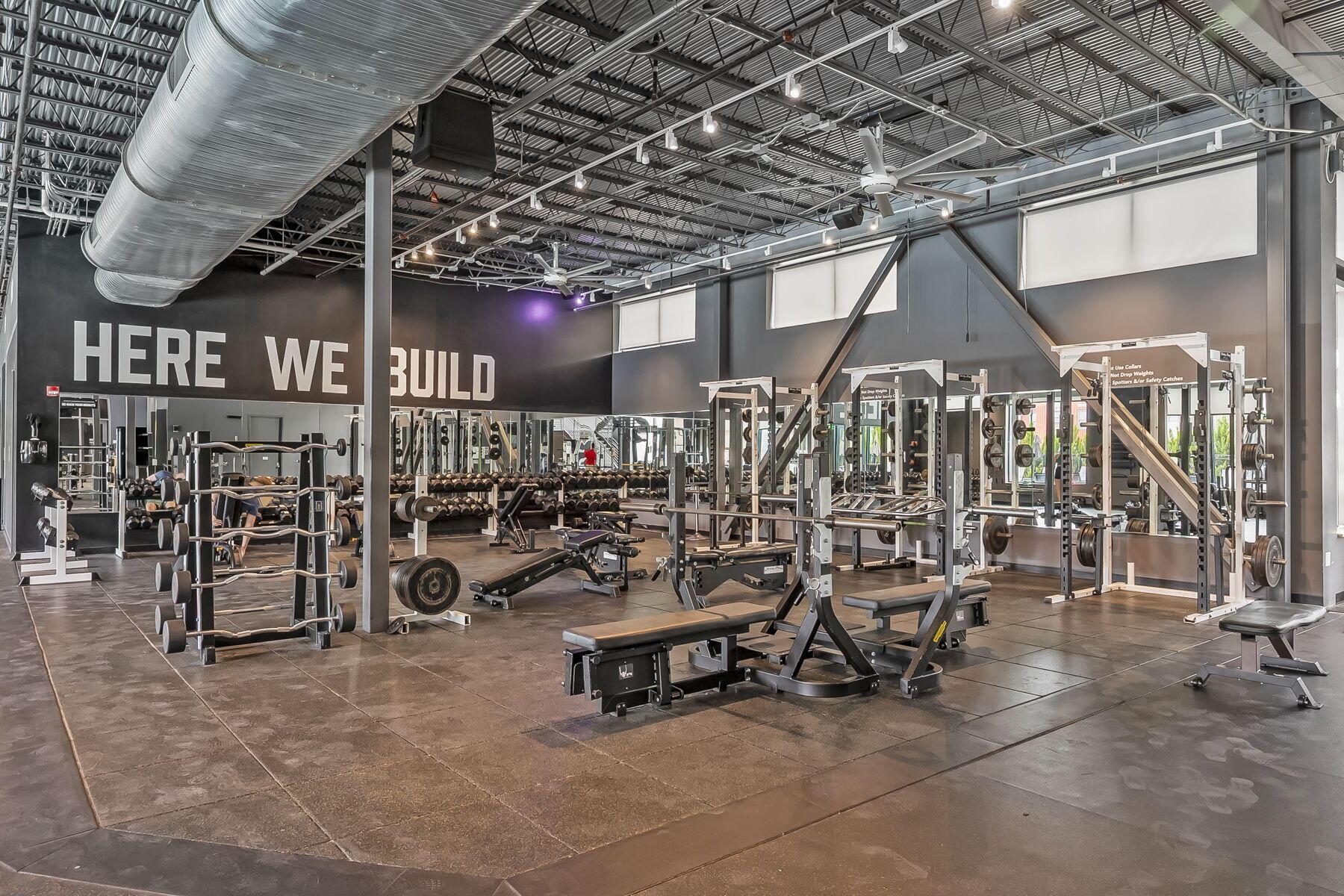 Columbus, Ohio 43215, United States, 2 Bedrooms Bedrooms, ,2 BathroomsBathrooms,Residential,Active,171873