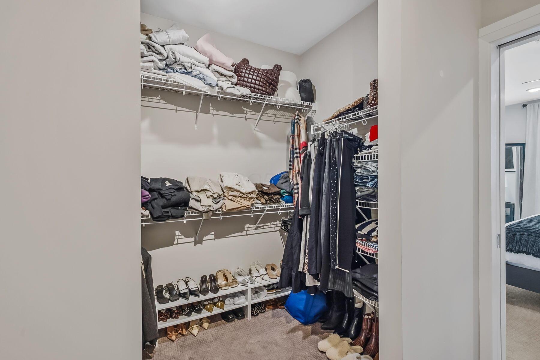 Columbus, Ohio 43215, United States, 2 Bedrooms Bedrooms, ,2 BathroomsBathrooms,Residential,Active,171873