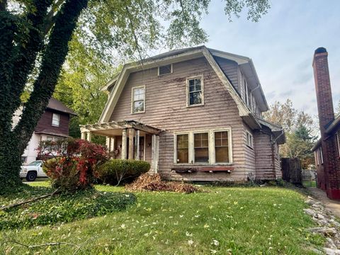 Tiny photo for 101 E Hudson Avenue, Dayton, OH 45405 (MLS # 225039667)