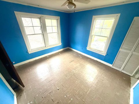 Tiny photo for 101 E Hudson Avenue, Dayton, OH 45405 (MLS # 225039667)
