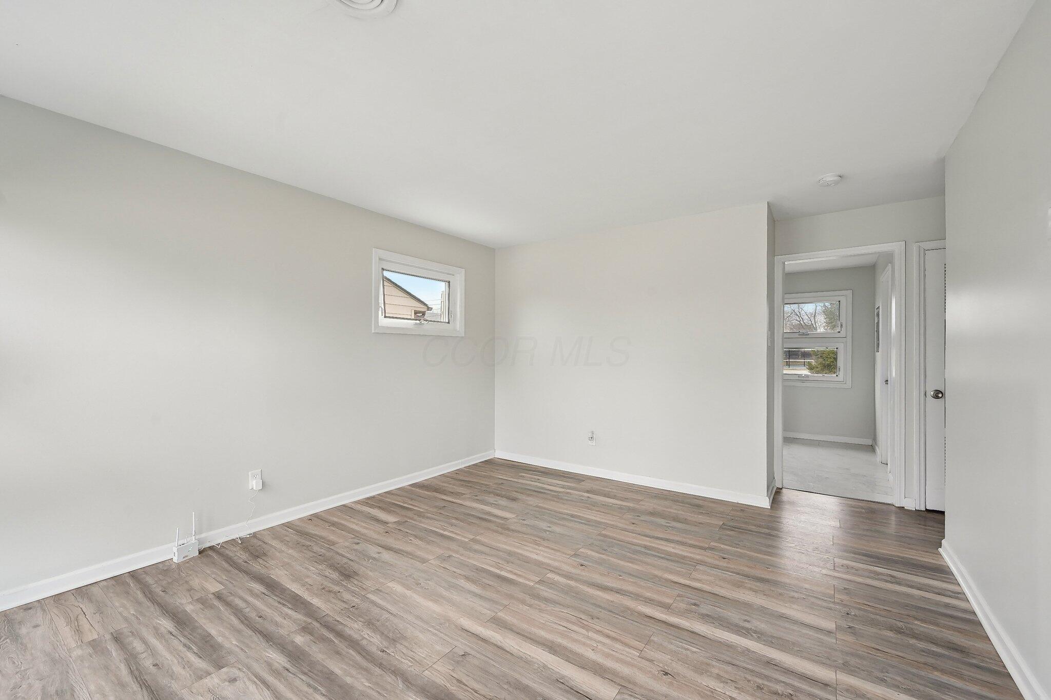 3477 Stephen Street, Grove City, Ohio image 3