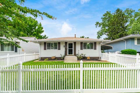 Photo of 1564 Omar Drive, Columbus, OH 43207 (MLS # 226021018)