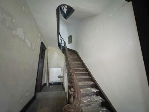 Tiny photo for 325 Cherry Street, Washington Court House, OH 43160 (MLS # 226002934)