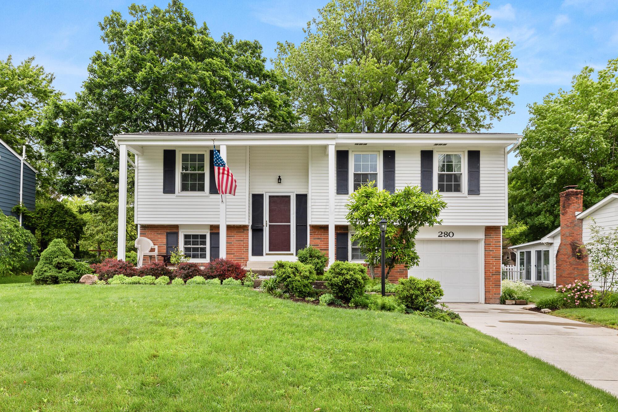280 Oak Hill Drive, Westerville, Ohio image 2