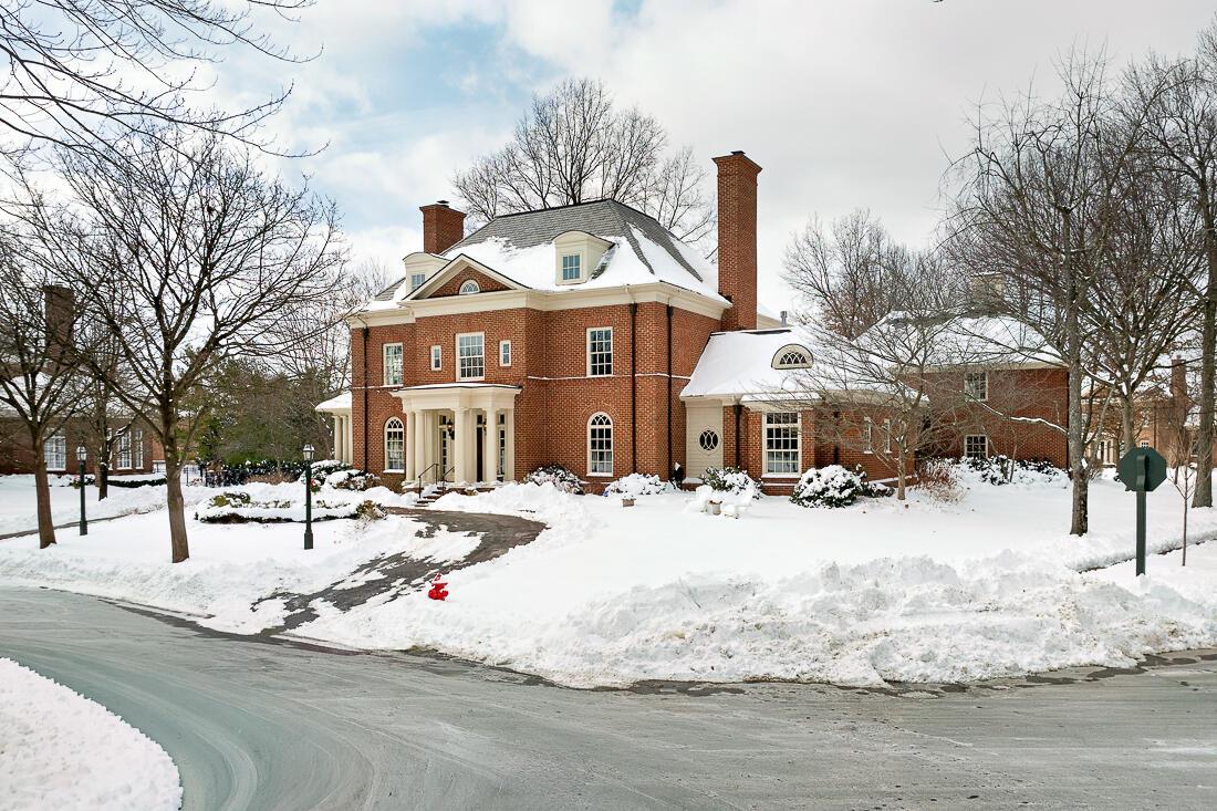 7286 Lambton Green N