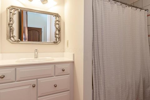 Tiny photo for 7286 Lambton Green N, New Albany, OH 43054 (MLS # 226003017)