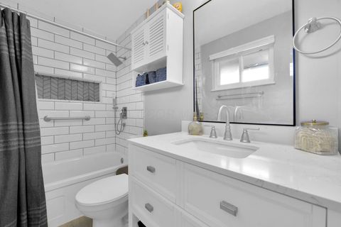 Tiny photo for 7097 Bartlett Road, Reynoldsburg, OH 43068 (MLS # 226014102)