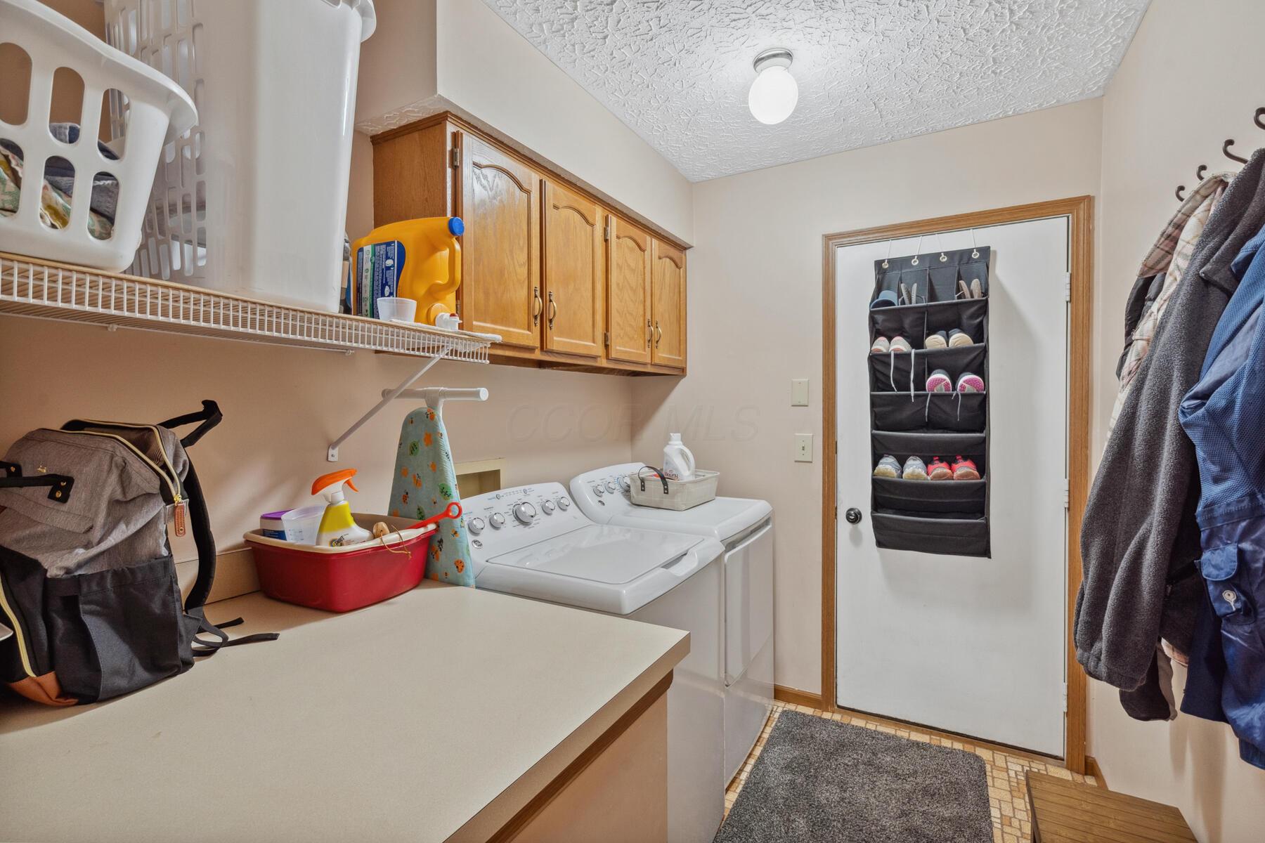890 Brockwell Drive, Westerville, Ohio image 29