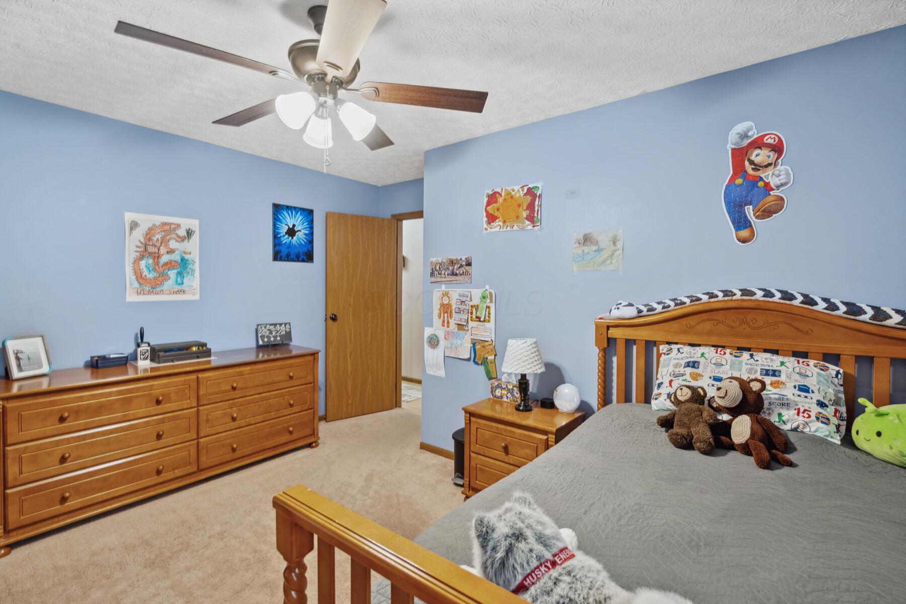 890 Brockwell Drive, Westerville, Ohio image 28