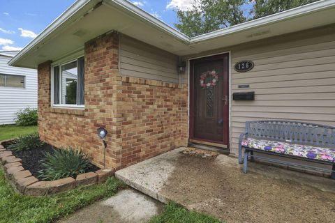Photo of 126 Oxley Road, Columbus, OH 43228 (MLS # 226018087)