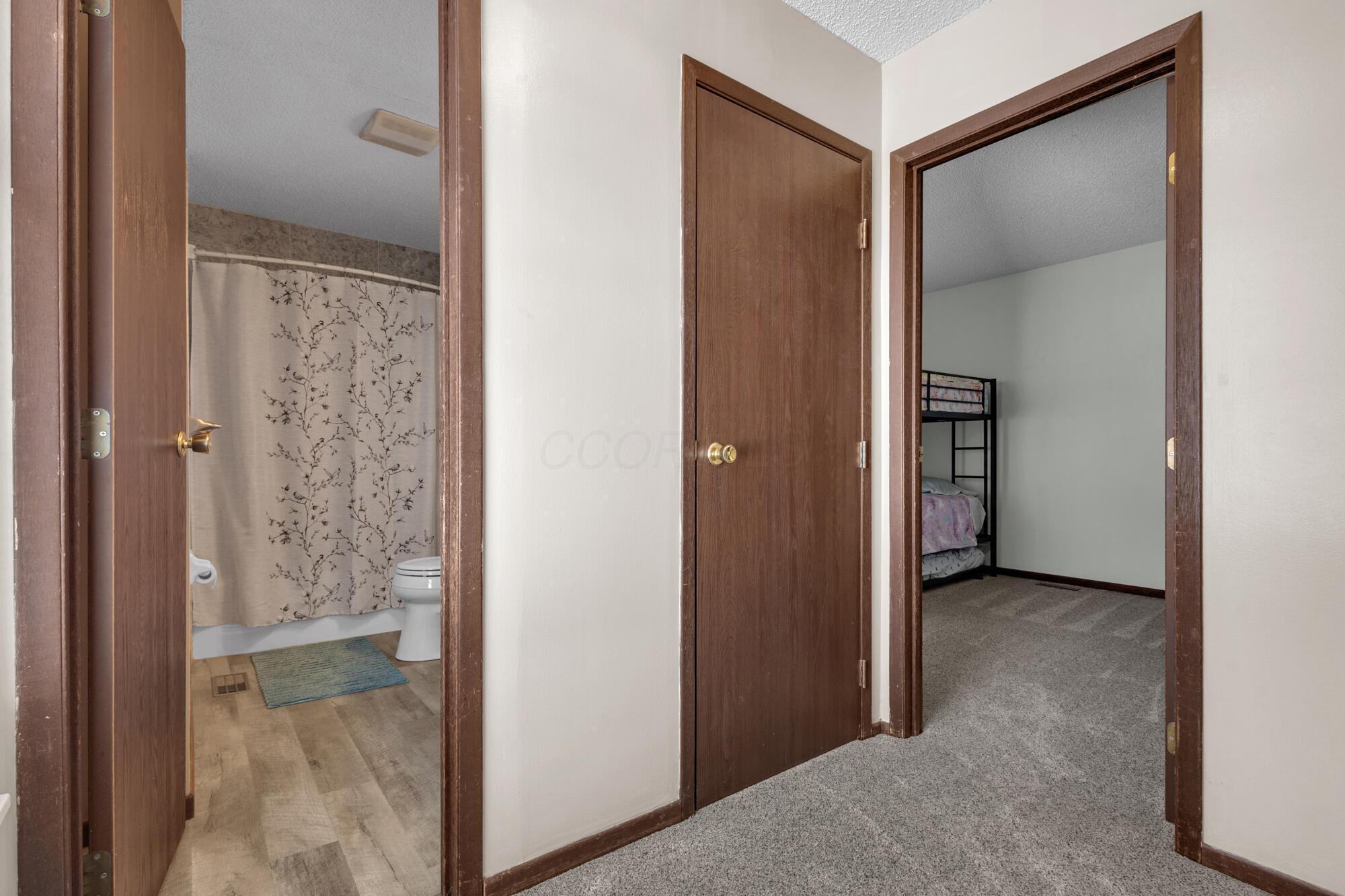 3049 Essington Drive, Dublin, Ohio image 29
