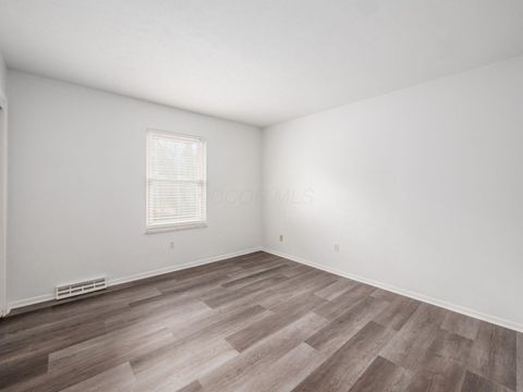 Tiny photo for 1213 Nantucket Avenue, Columbus, OH 43235 (MLS # 225044410)